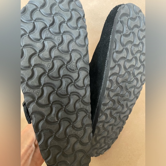 Lightly Used Birkenstock Black Boston Shearling Suede Leather Size EU 40 Narrow - Picture 9 of 10